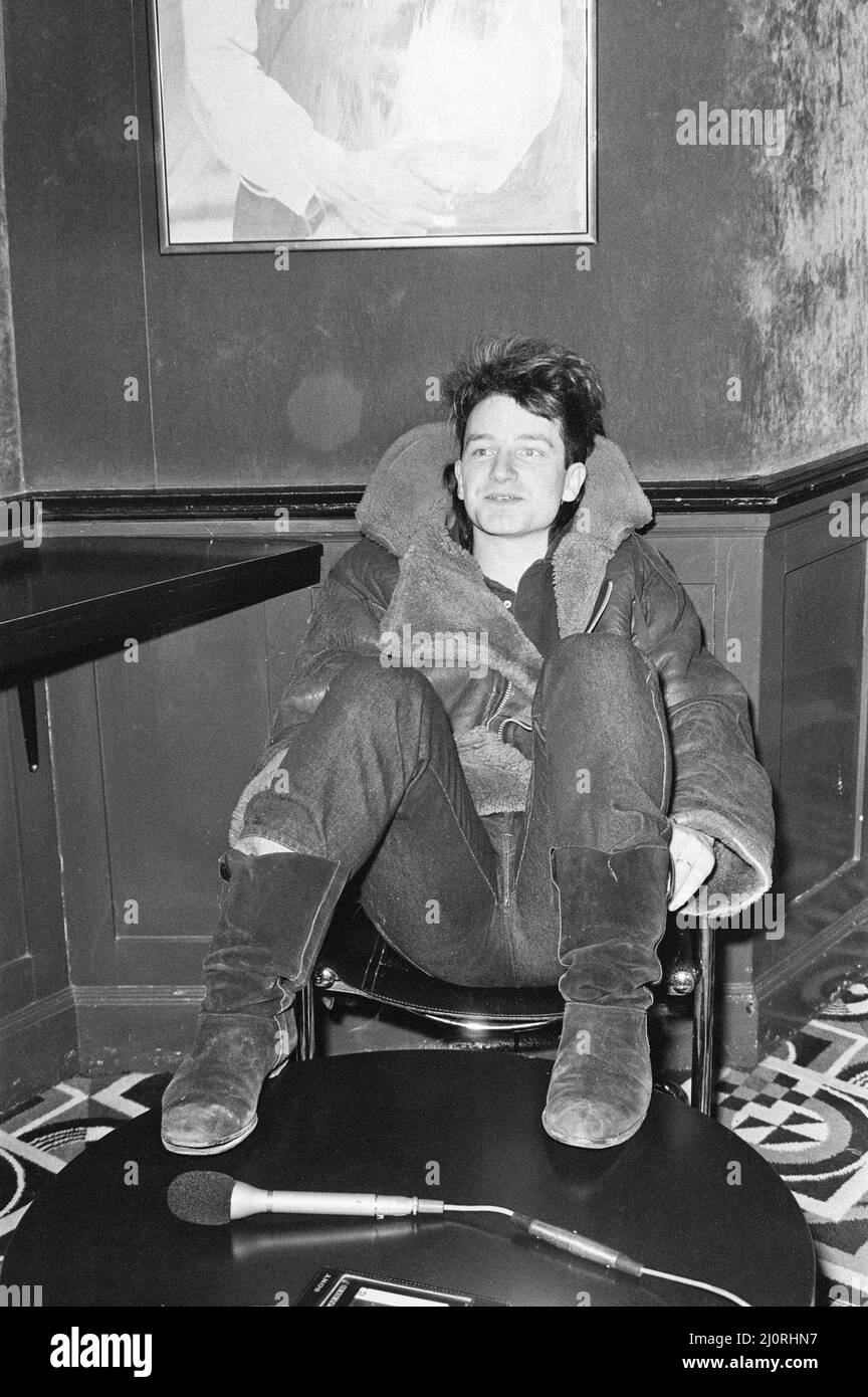 Bono, lead singer with Irish rock band U2 from Dublin, pictured during informal press conference ahead of concert at Tiffany's dance hall, Sauchiehall Street, Glasgow, Scotland, 2nd March 1983. Stock Photo