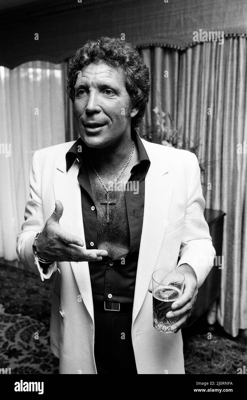 Tom jones 1983 Black and White Stock Photos & Images - Alamy
