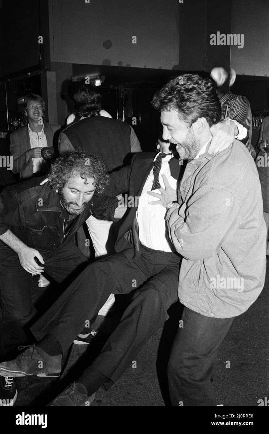 Various VIP's including Wayne Sleep and Jeff Banks at the Embassy Club. September 1983. Stock Photo