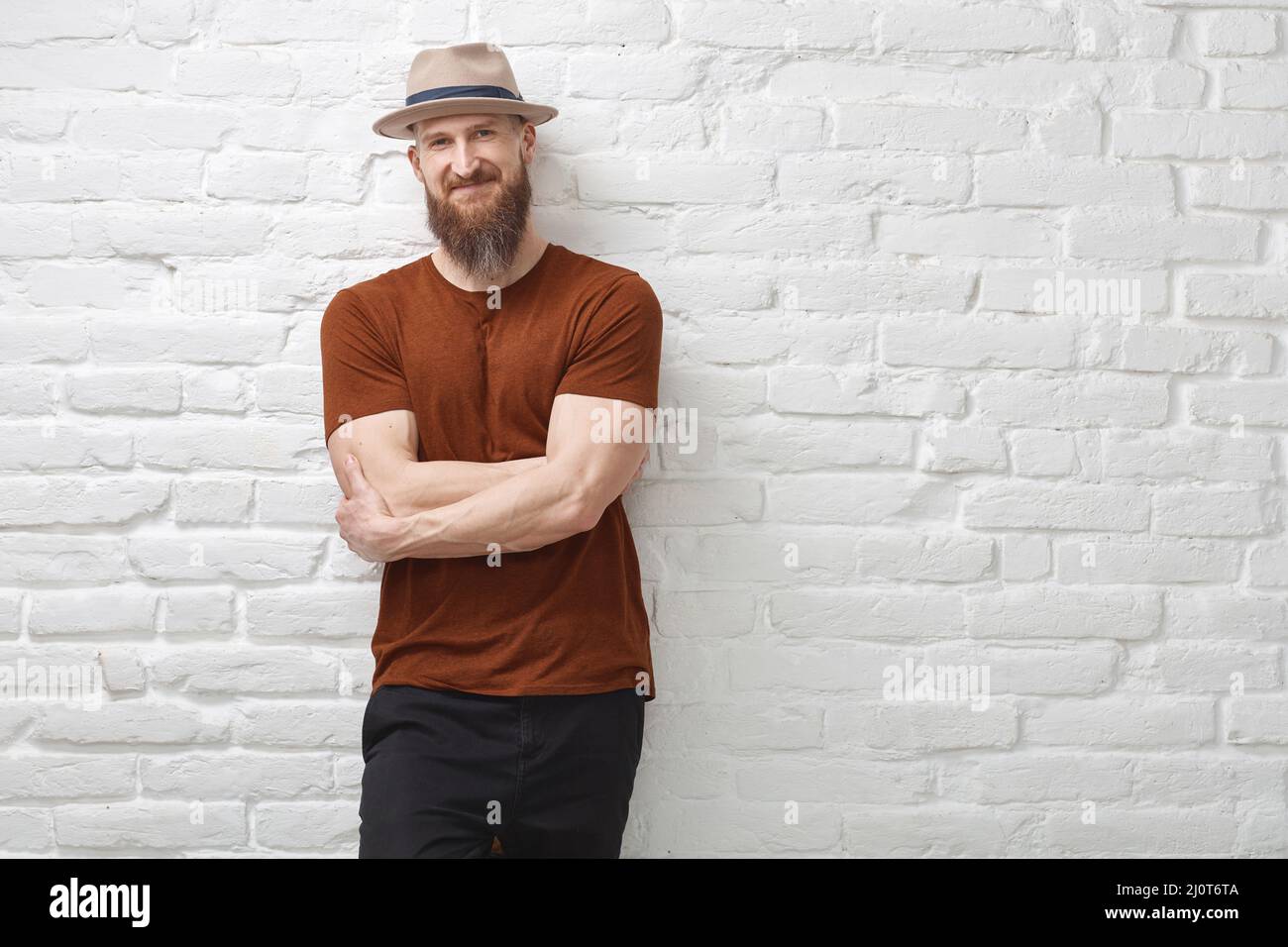 Smiling bearded happy man hi-res stock photography and images - Alamy