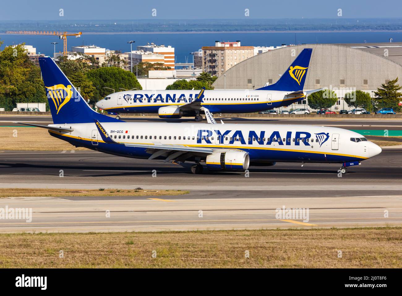 Ryanair Boeing 737800 aircraft Lisbon airport in Portugal Stock Photo Alamy