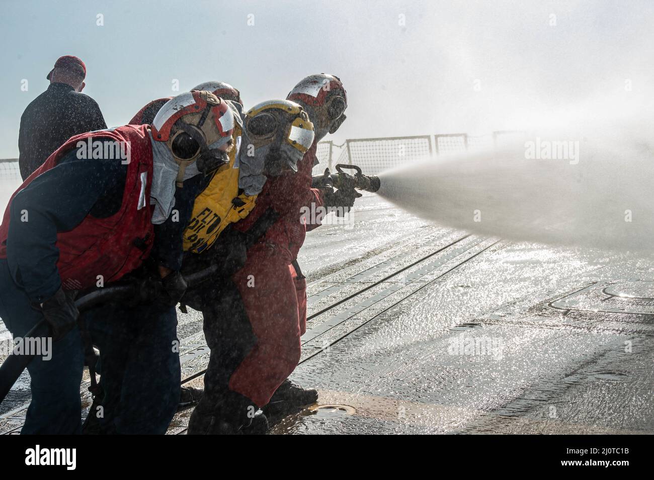 220122NUP7452037 Red Sea (Jan. 22, 2022) Sailors fight a simulated