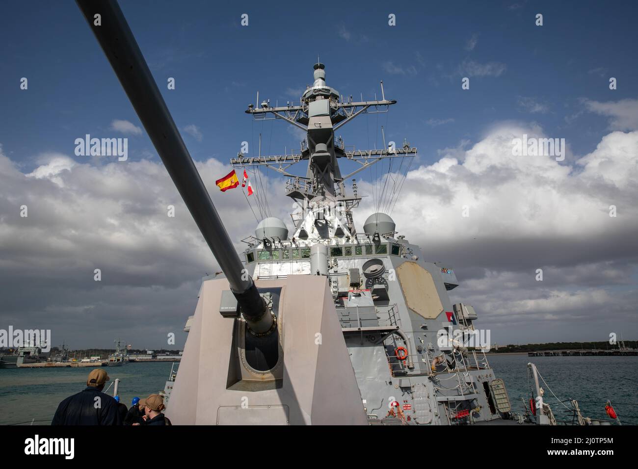 220126-N-CJ510-0035 NAVAL STATION ROTA, Spain (Jan. 26, 2022) The ...