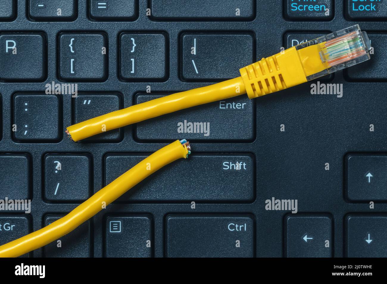 Internet connection disconnected Stock Photo - Alamy