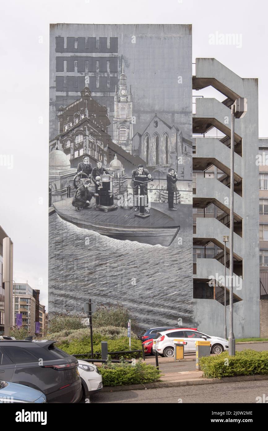 Murals in glasgow wall art hires stock photography and images Alamy