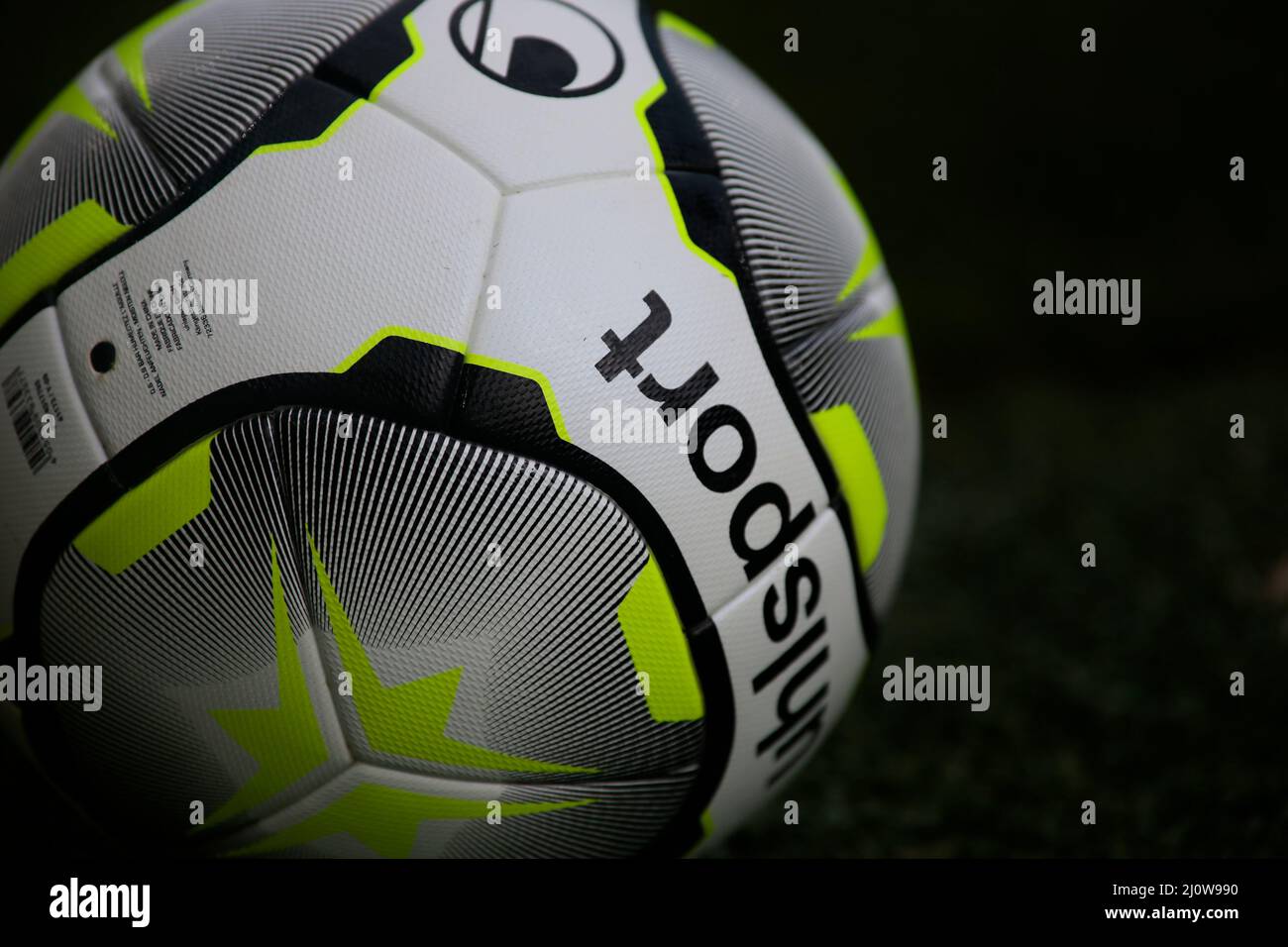 Ligue 1 ball 2022 hi-res stock photography and images - Alamy