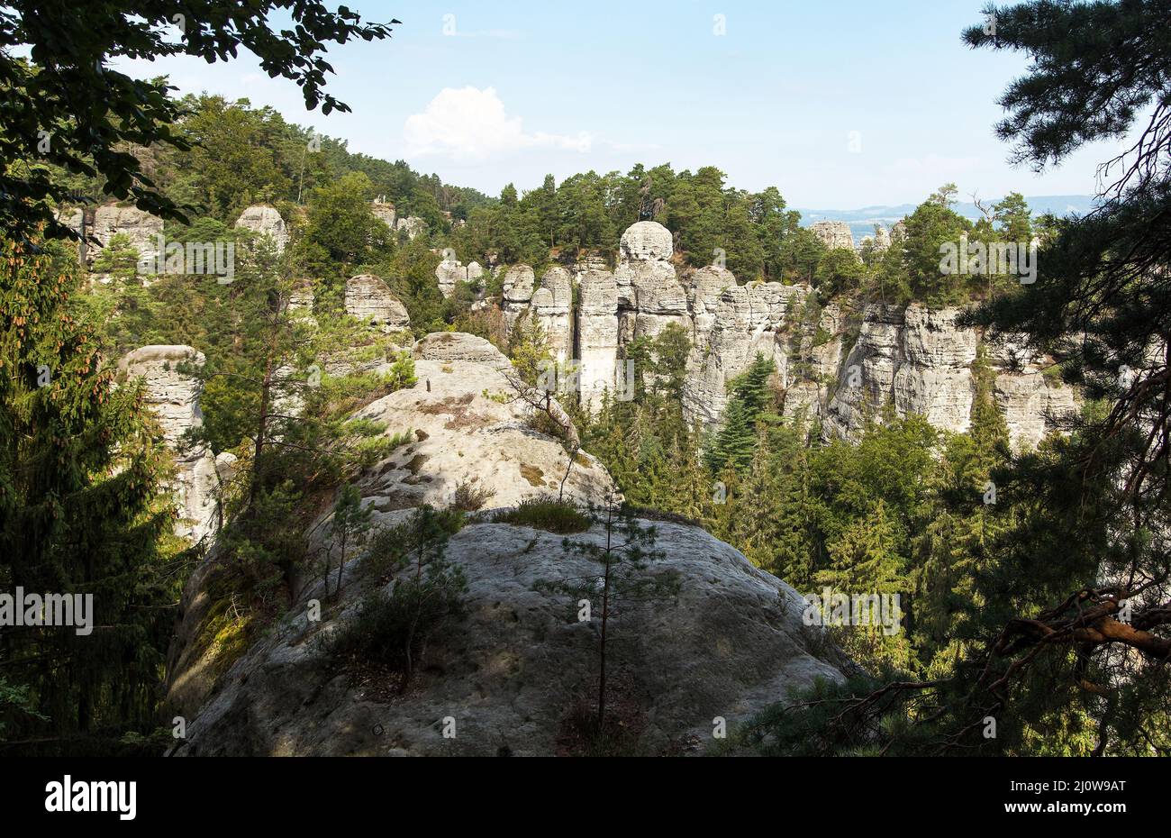 Hruboskalske skalni mesto rock panorama, sandstone rock city, Cesky raj ...