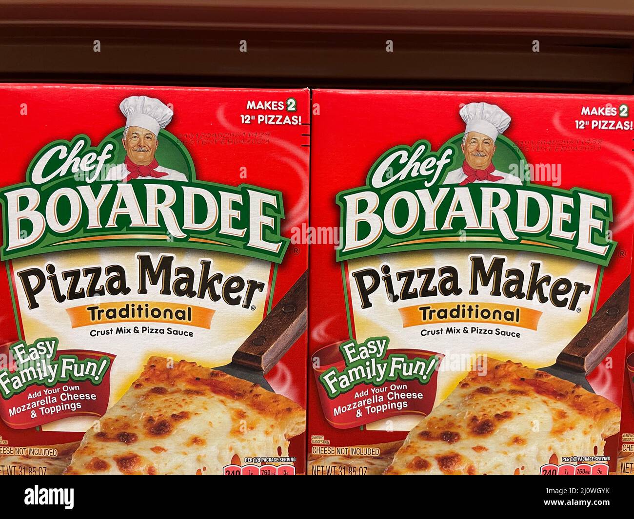 Pick 2 Chef Boyardee Pizza Maker Boxes Pepperoni or Traditional Four  12" Pizzas