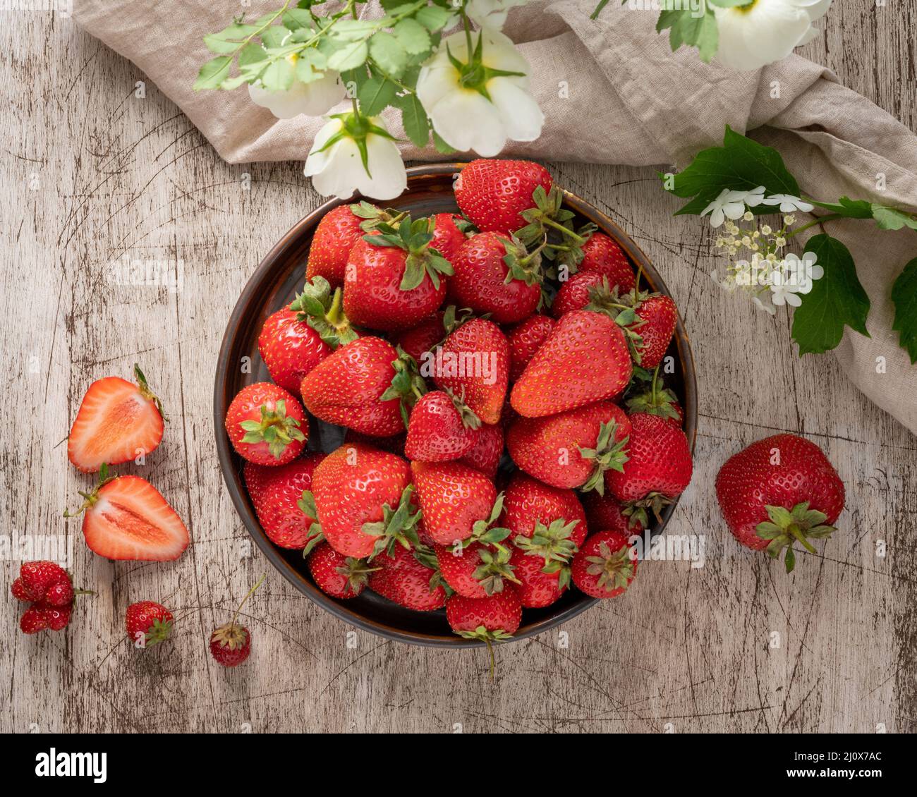 Still life strawberry photo hi-res stock photography and images - Alamy