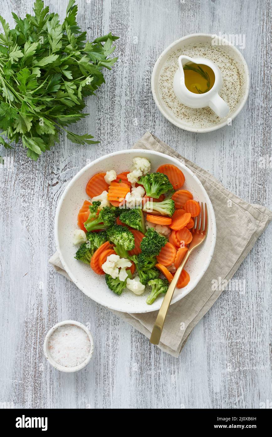 Mix of boiled vegetables. Broccoli, carrots, cauliflower. Steamed