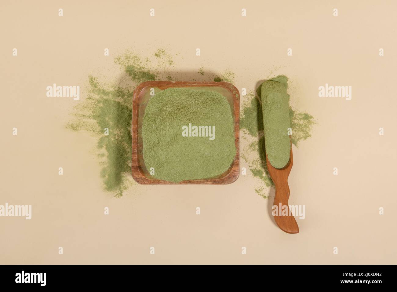 Matcha green tea powder and tea spoon Stock Photo Alamy