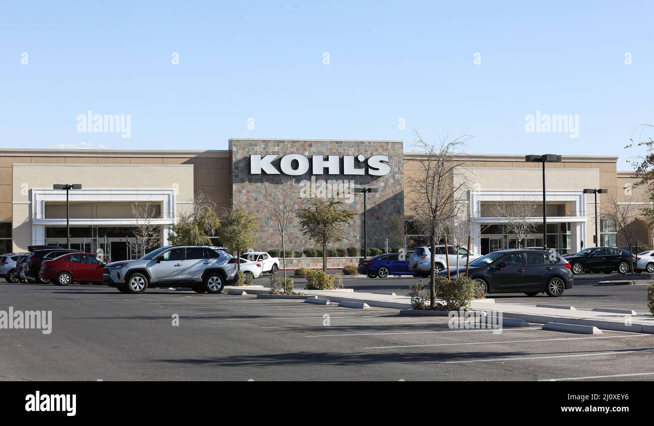 Kohls logo hi-res stock photography and images - Alamy
