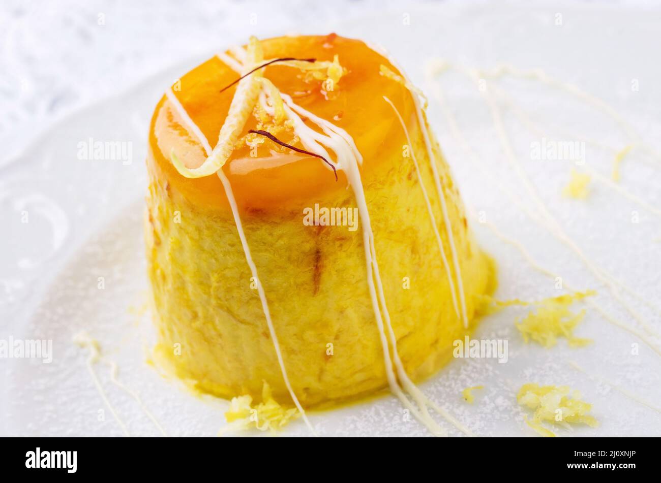 Delicacy dessert hi-res stock photography and images - Alamy