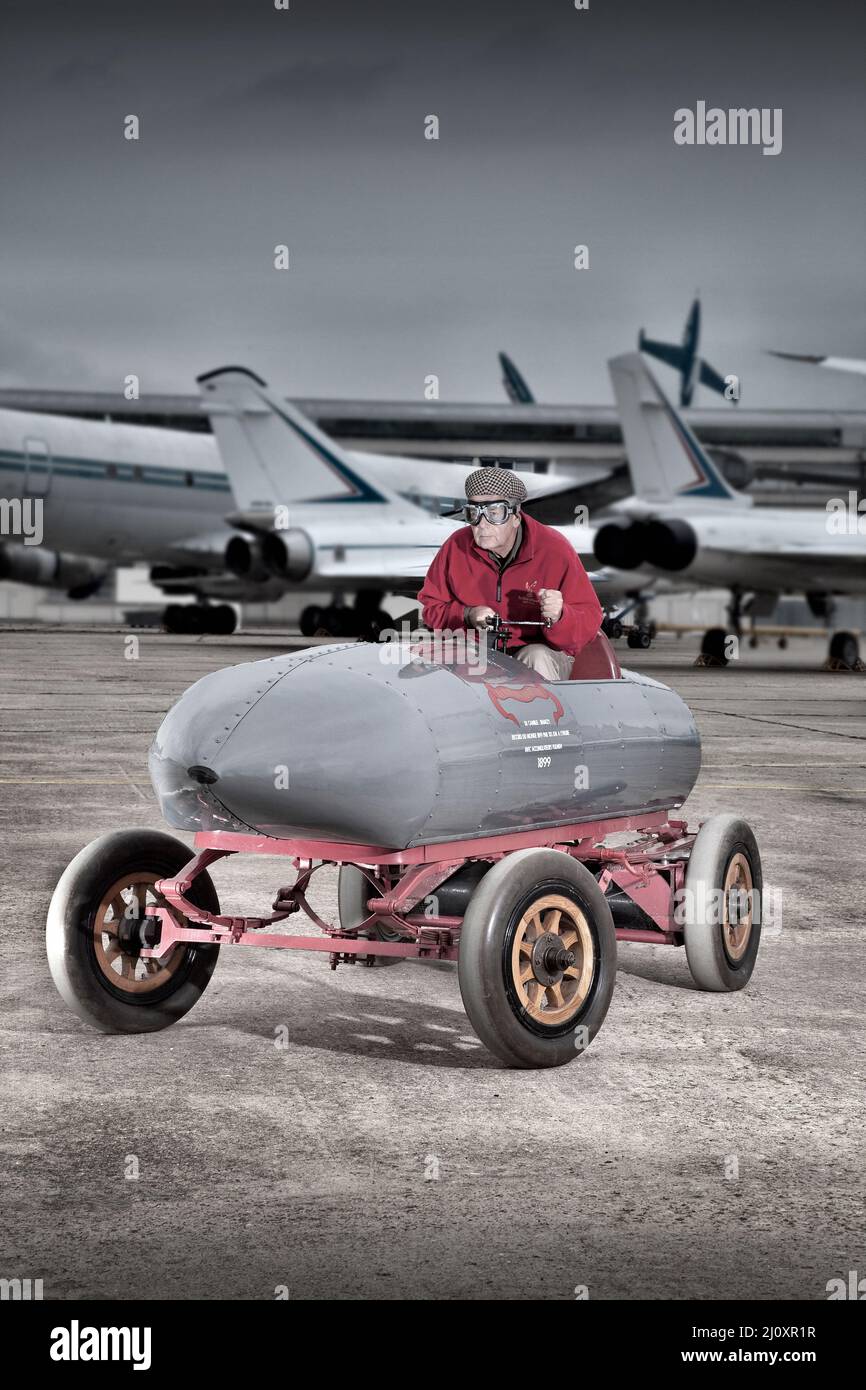 La Jamais Contente record breaking car in 1899 105.850 KM/H Stock Photo