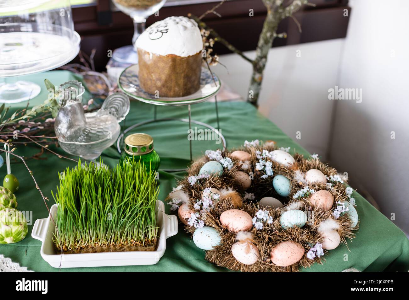 Bird nest of eggs for easter Stock Photo