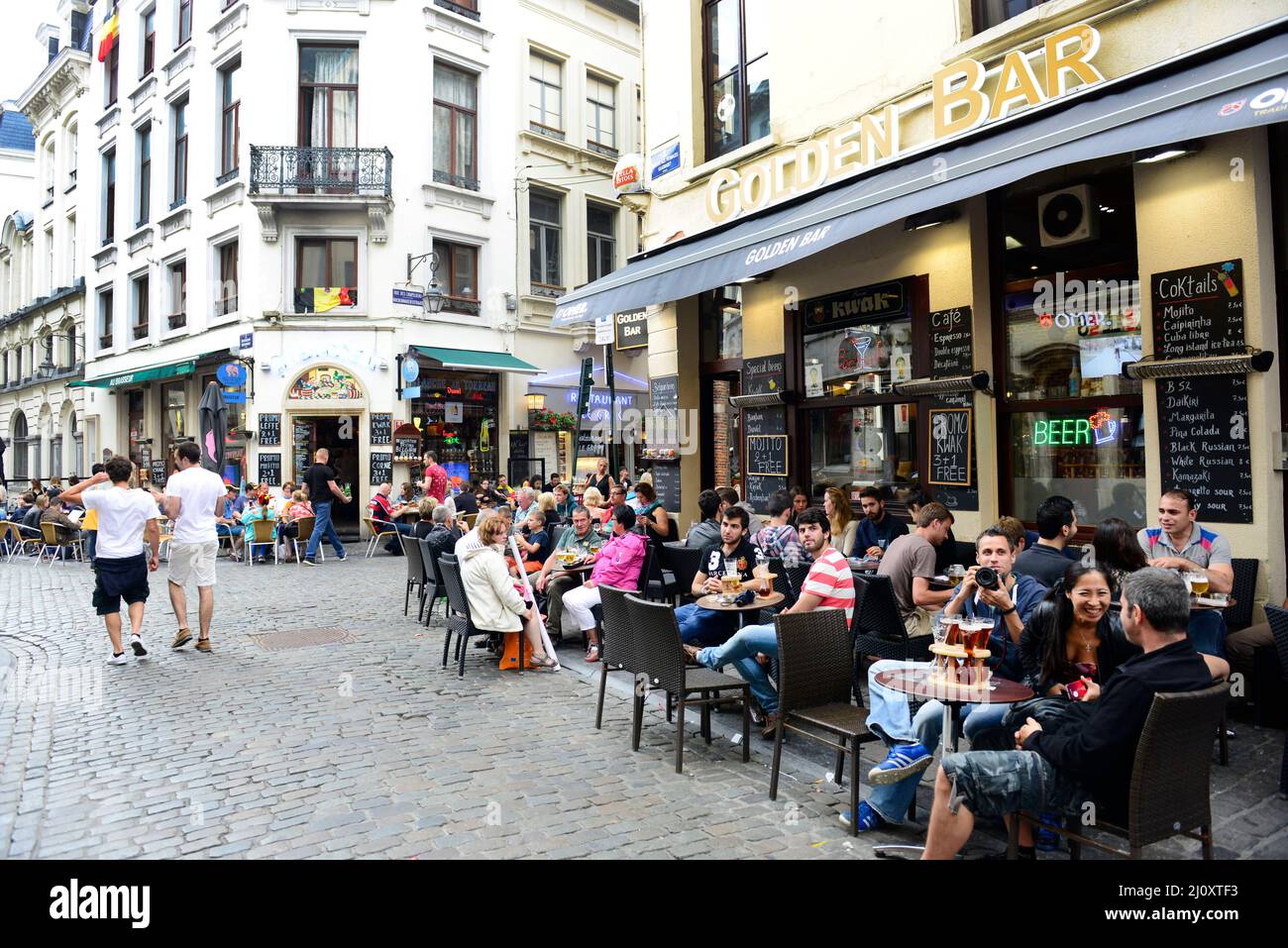 Golden Bar on Rue des Chapeliers in Brussels, Belgium Stock Photo - Alamy