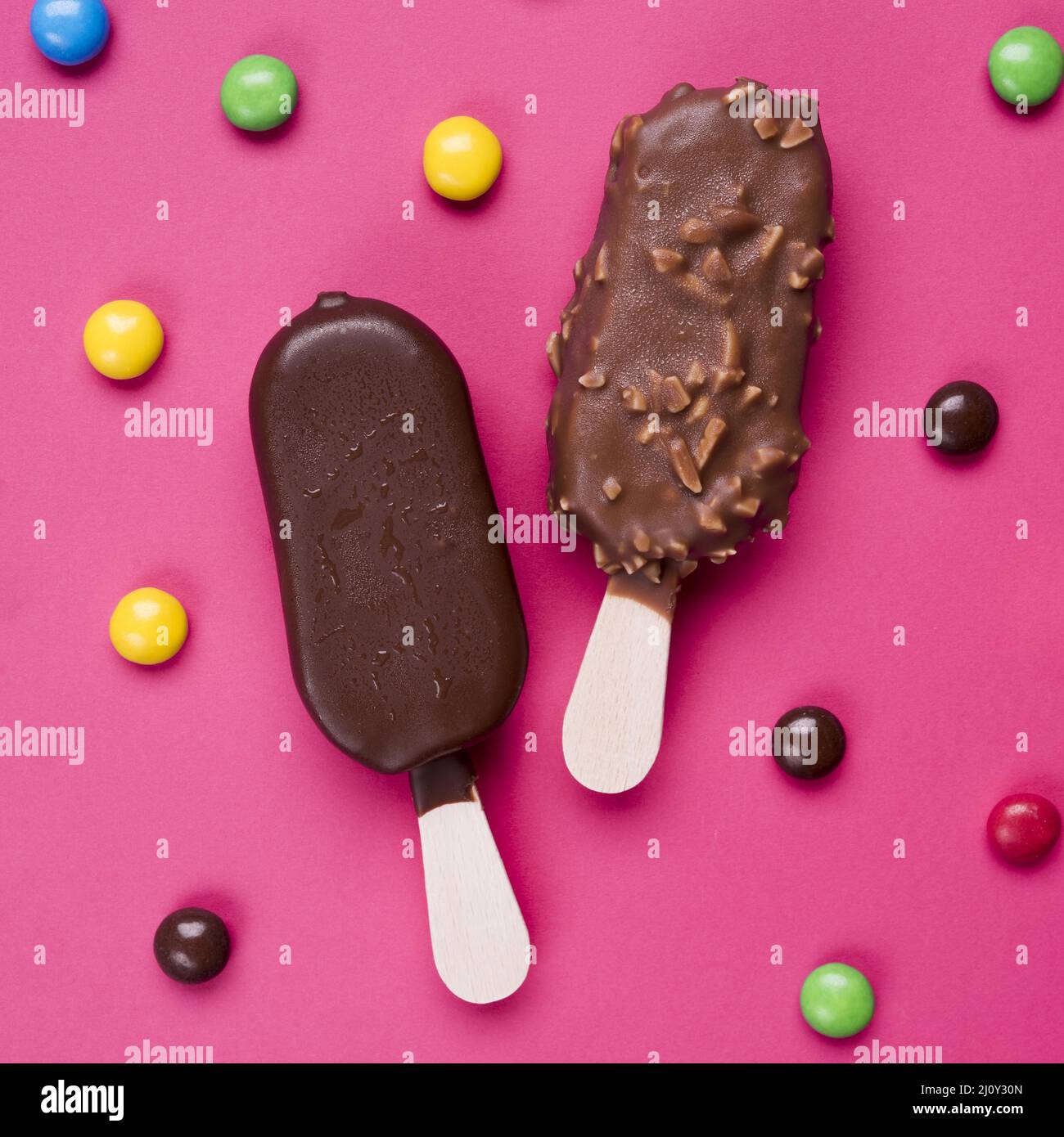 Dark chocolate pecan hires stock photography and images Alamy