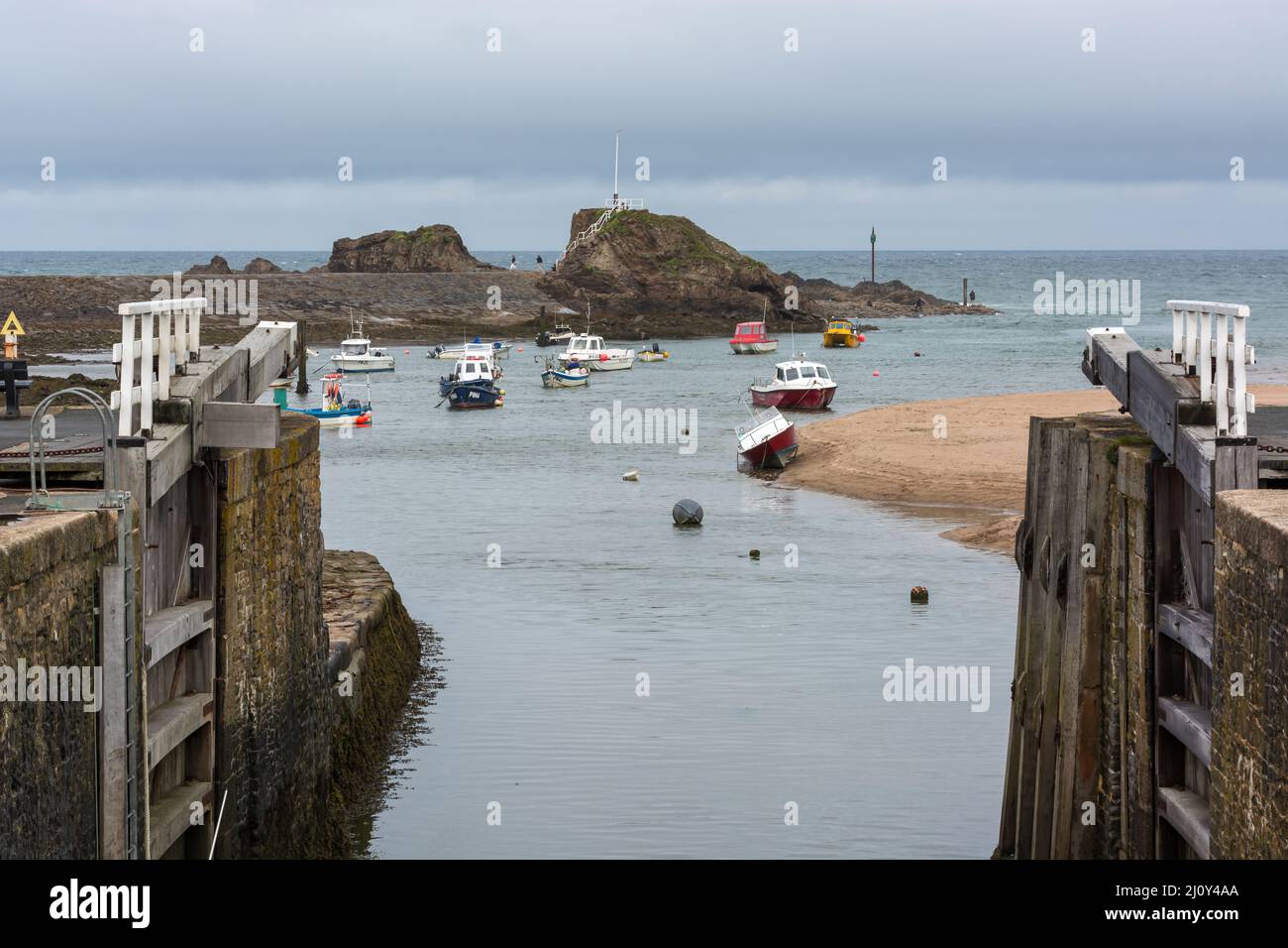 BUDE, CORNWALL/UK - AUGUST 15 : Boats in the harbour at Bude on August 15, 2013. Unidentified people. Stock Photo