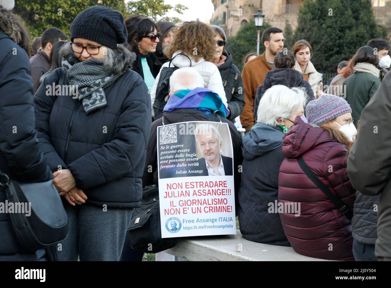 21st March 2022 Freedom for Julian Assange at the Sit in for peace in San Giovanni Square, Rome Italy Stock Photo
