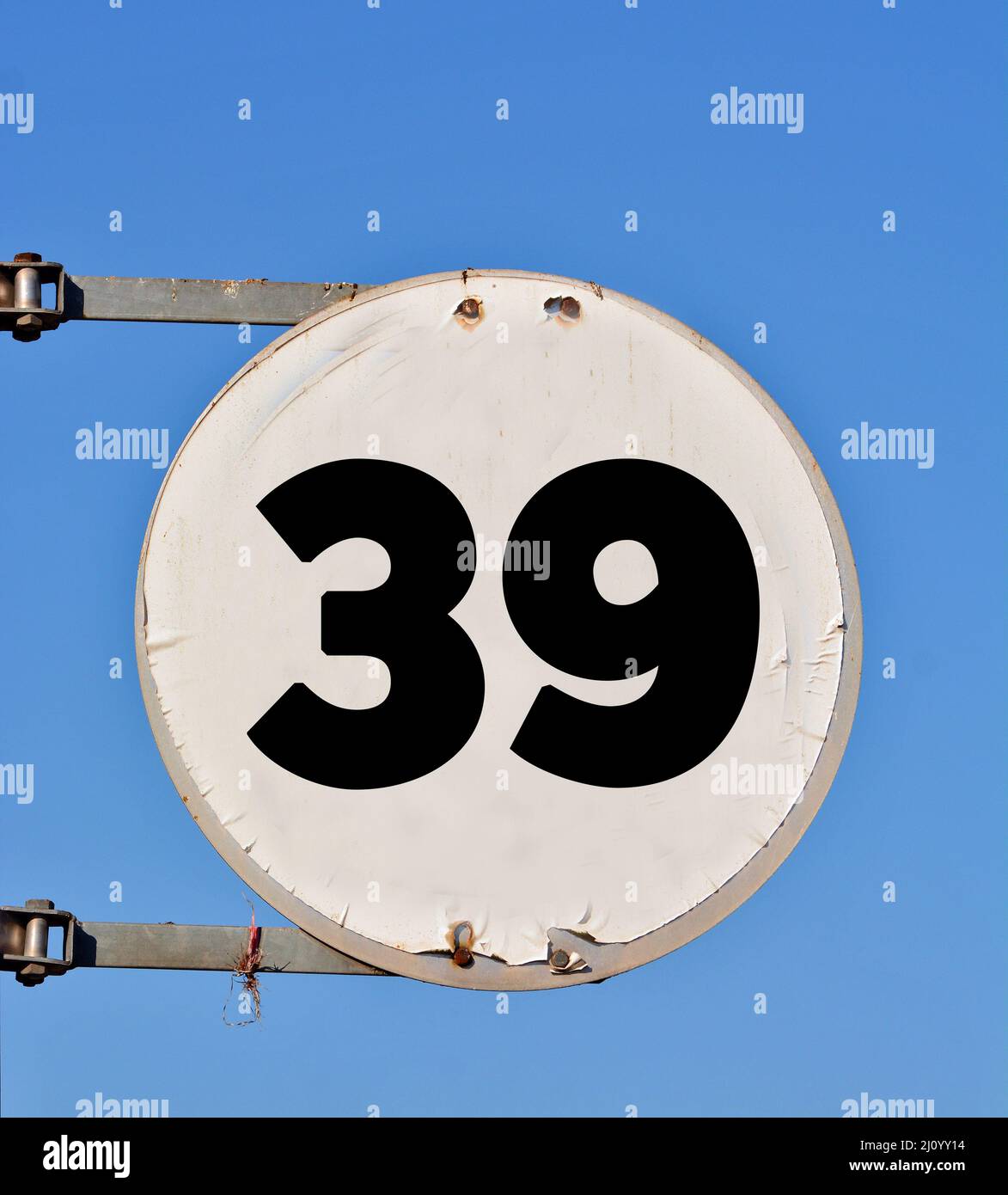 Number 39 sign hi-res stock photography and images - Alamy