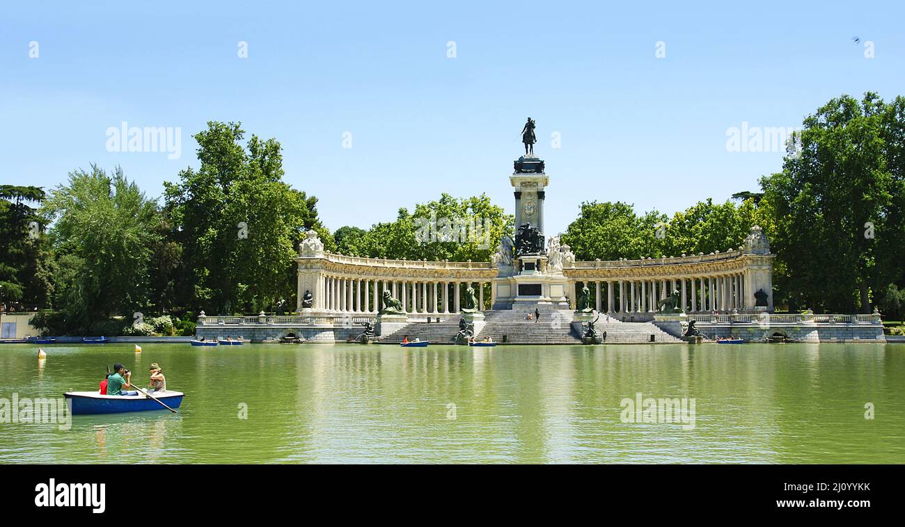 Main pond with boat rides in the gardens of El Retiro in Madrid, Spain, Europe Stock Photo