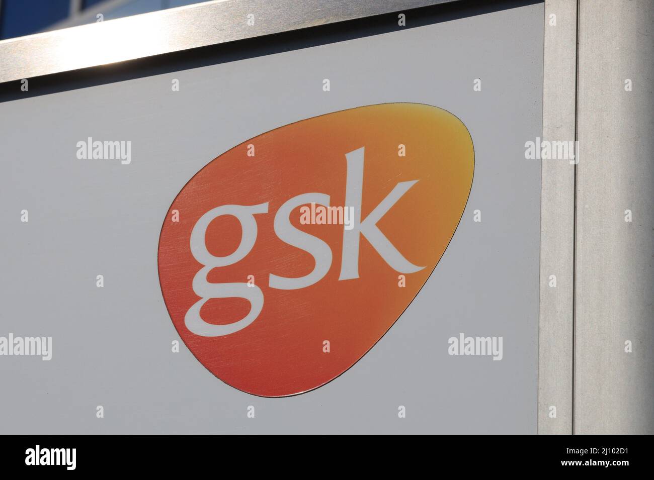 Poznan, Poland - March 21, 2020: Logo of GlaxoSmithKline Biologicals in Poznan, Poland - GSK is a British pharmaceutical company. Stock Photo
