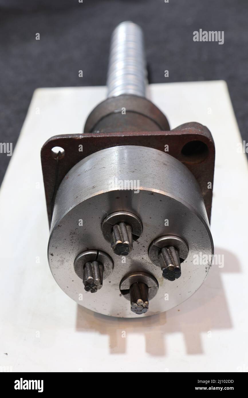 Post tension assembly parts set for einforced structure concrete using