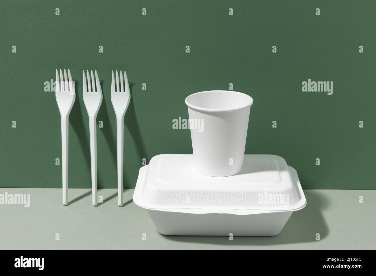 Fast food containers forks Stock Photo Alamy
