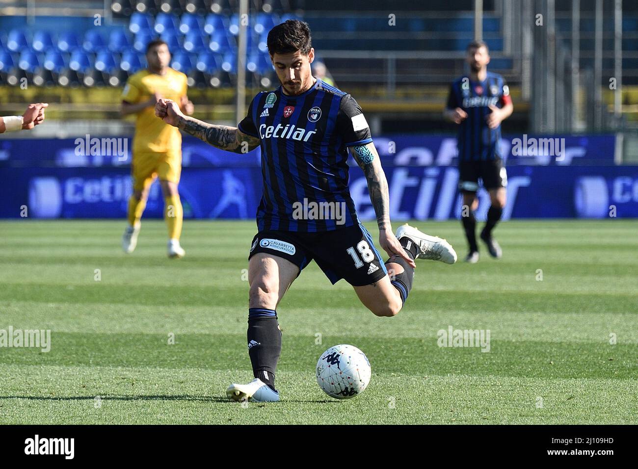 Modena, Italy. 01st Apr, 2023. Giovanni Crociata (Cittadella) during Modena  FC vs AS Cittadella, Italian soccer Serie B match in Modena, Italy, April  01 2023 Credit: Independent Photo Agency/Alamy Live News Stock