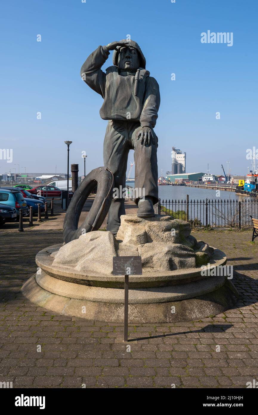 RNLI lifeboat man statue Lowestoft, Suffolk, England Stock Photo