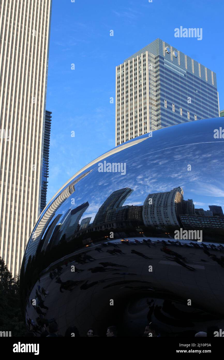 CHICAGO, ILLINOIS, USA - NOVEMBER 13, 2016 tall buildings near Cloud ...