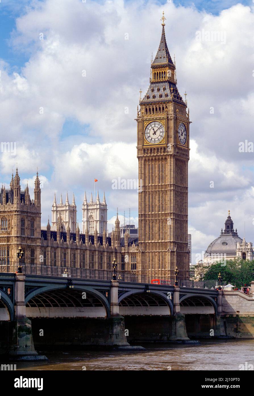 London, Westminster, Westminster Bridge und Big Ben Stock Photo