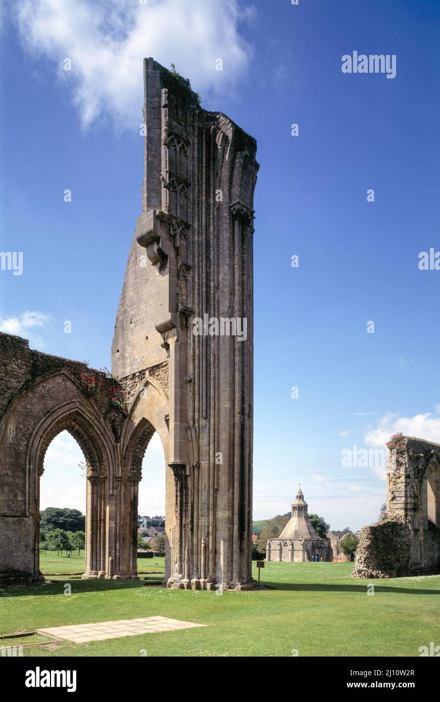 Glastonbury Abbey, Südöstlicher Vierungspfeiler, Abbots Kitchen Stock ...