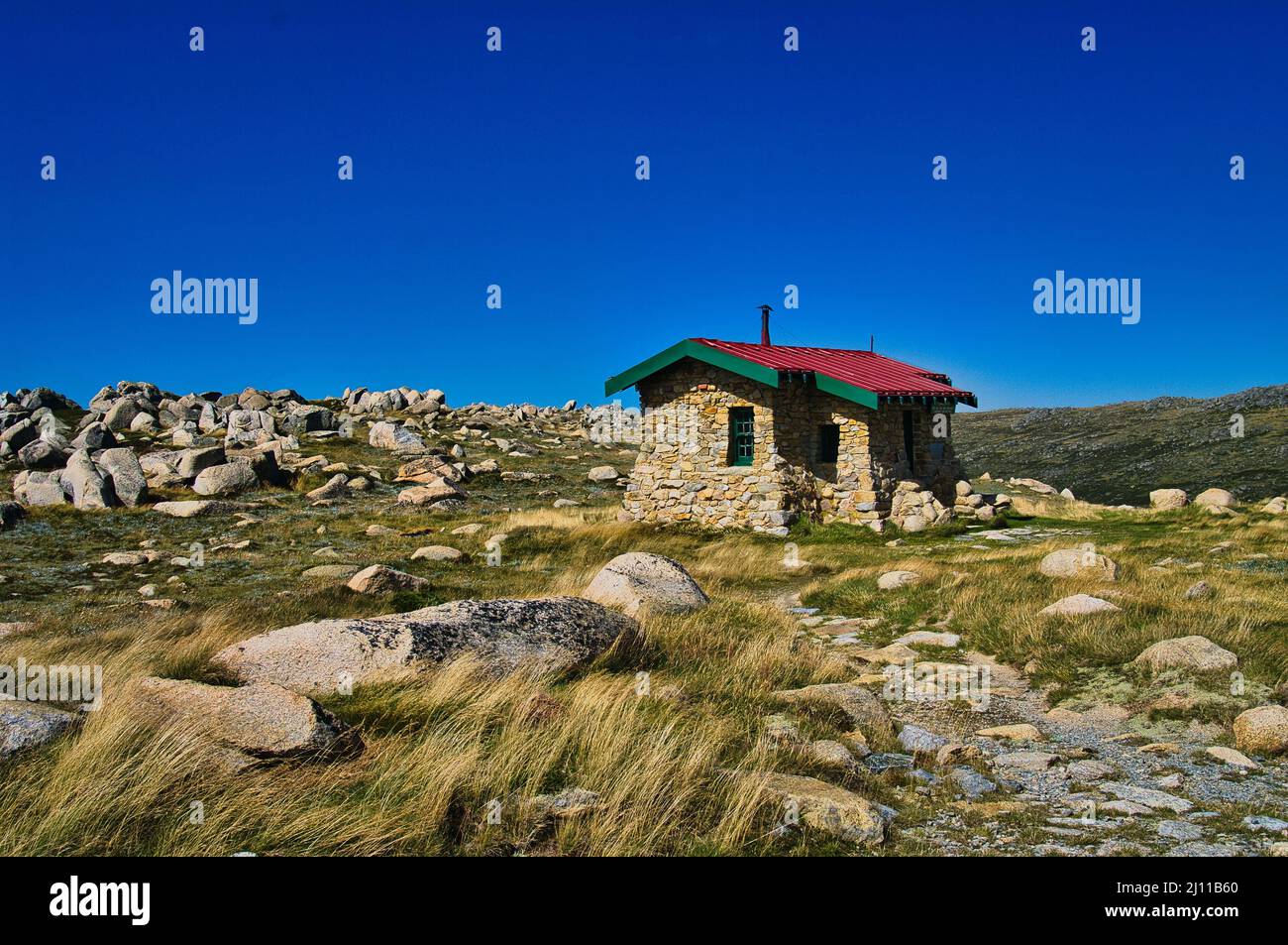 The Seaman’s Hut, a traditional mountain refuge in the mountains of Kosciuszko National Park, New South Wales, Australia Stock Photo