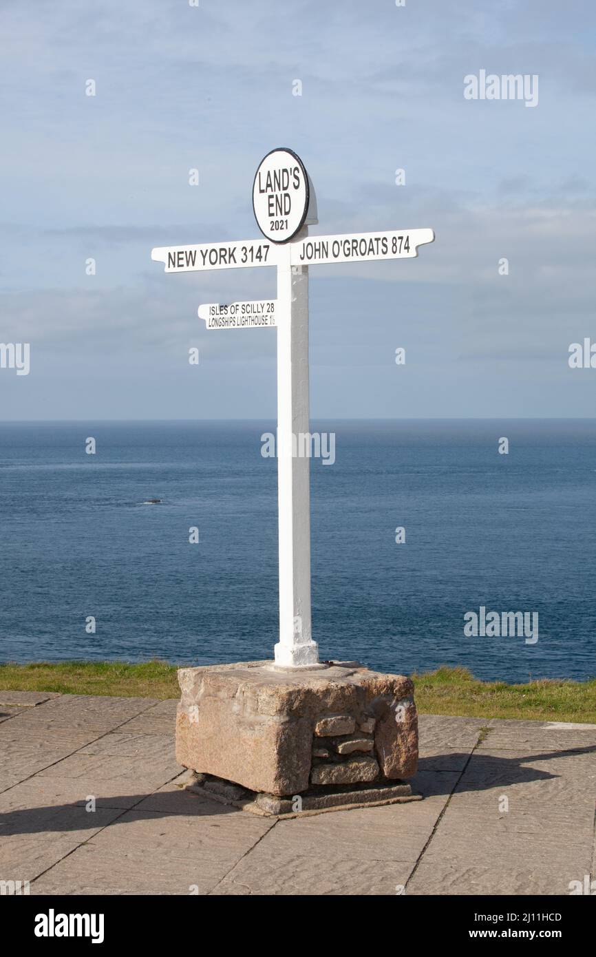 Land's End Signpost Stock Photo Alamy