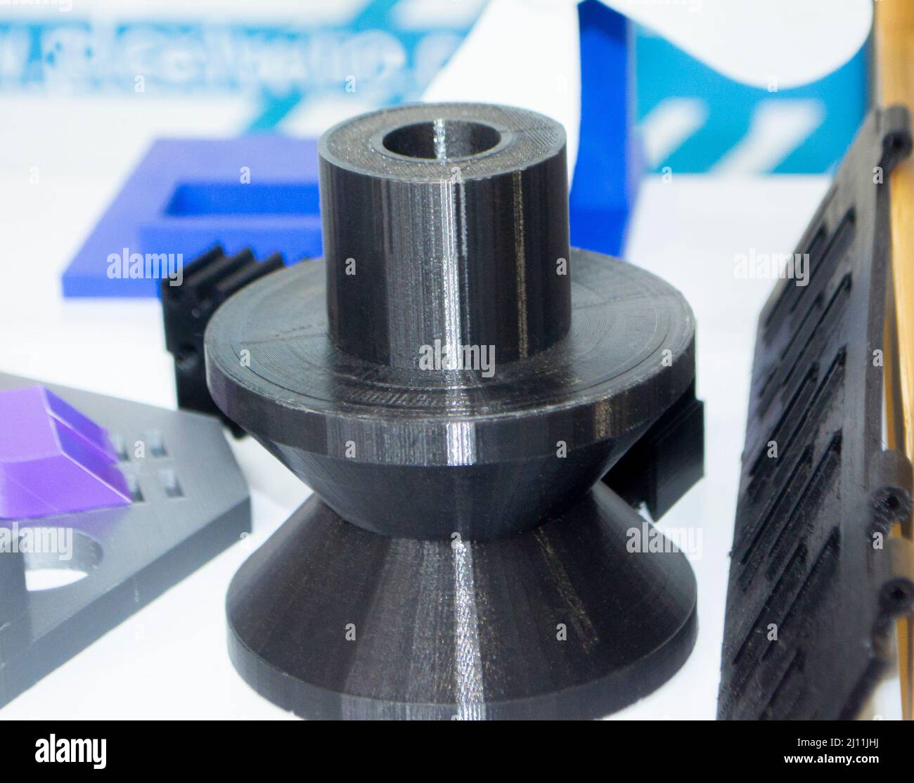 Plastic objects printing on 3d hi-res stock photography and images - Alamy