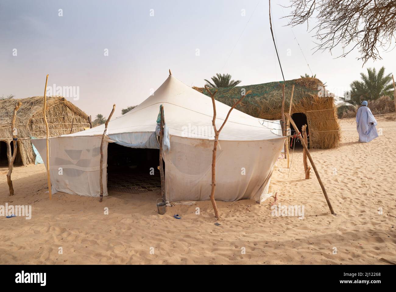 Nomad tent hi-res stock photography and images - Alamy