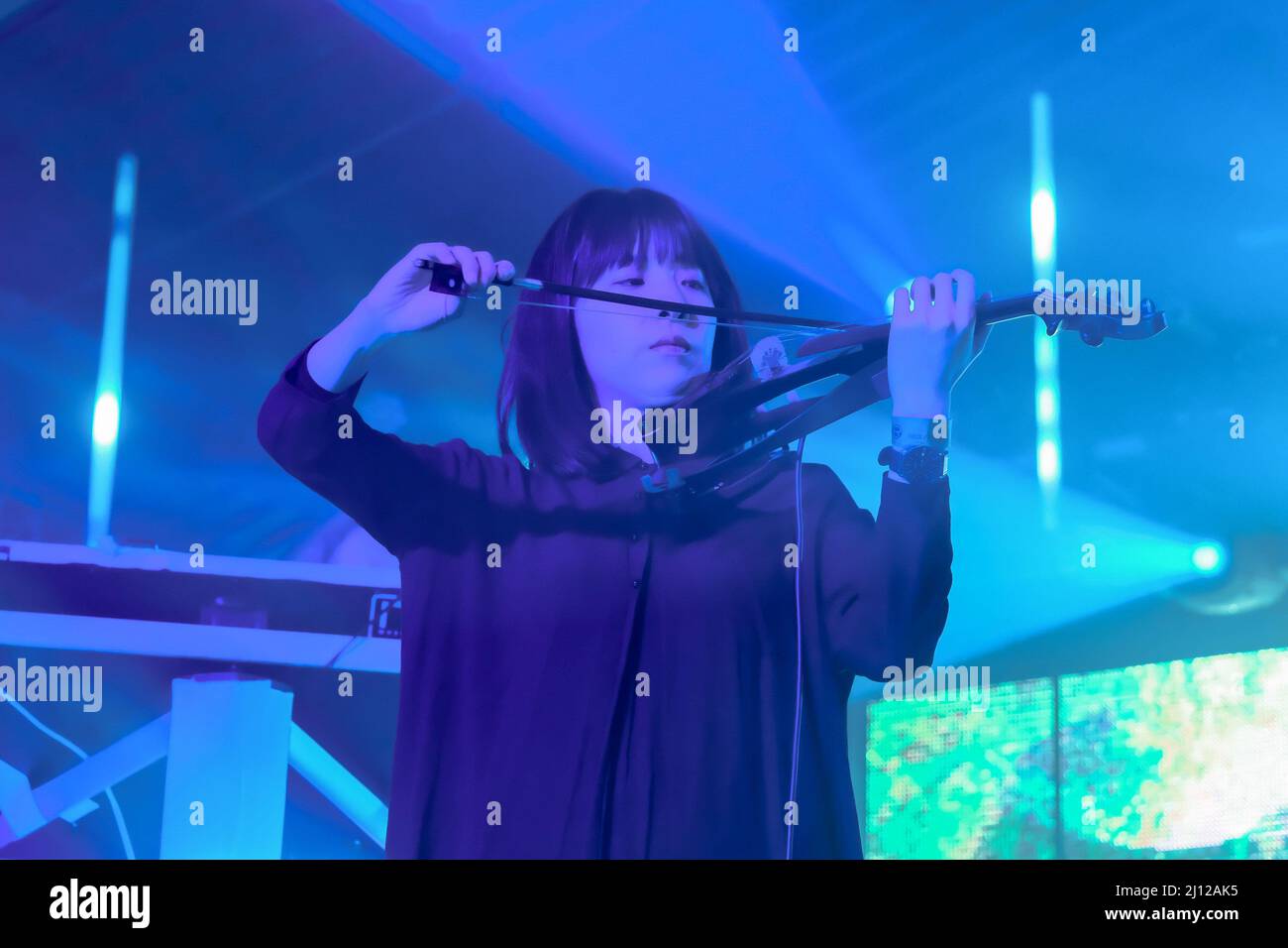 Japanese born violinist, composer and performer Yamane Hoshiko, currently residing in Berlin, on