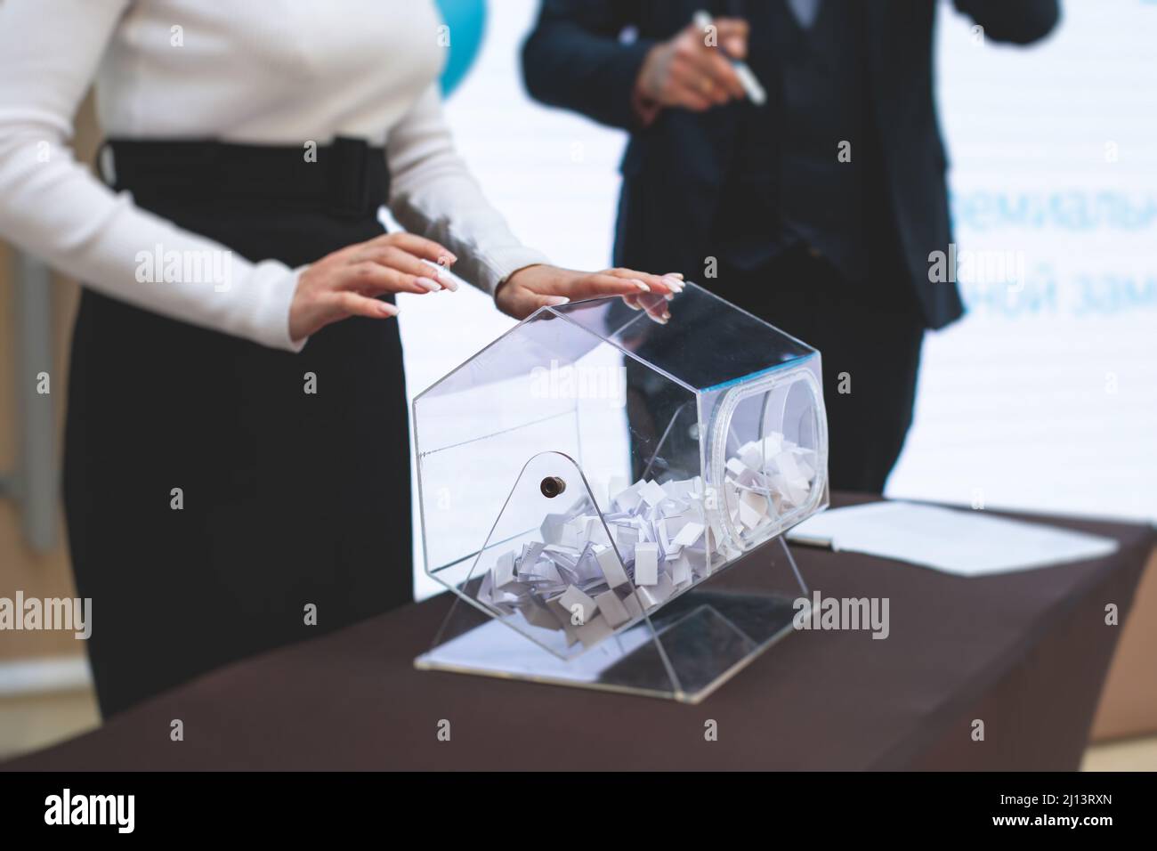 Pulling Raffle Tickets Raffle ticket drum hi-res stock photography and images - Alamy