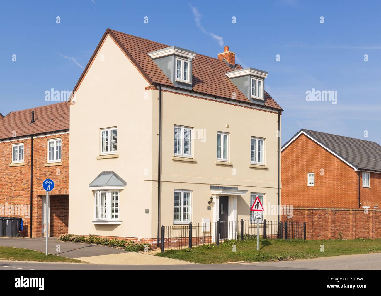 Detached new build home in the Stortford Fields housing development