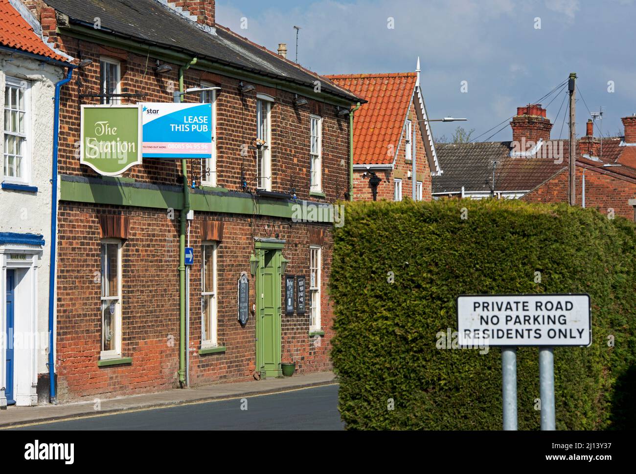 Sign on the Station pub - lease this pub -Soutter Gate, Hedon, East Yorkshire, England UK Stock Photo