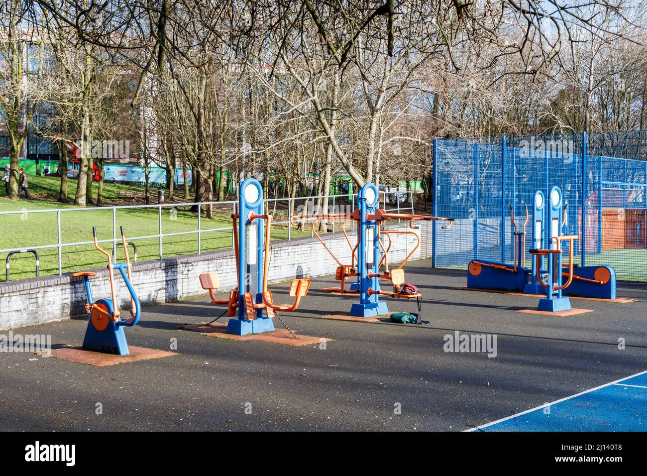 Outdoor gym equipment for public use in Elthorne Park, North London, UK Stock Photo