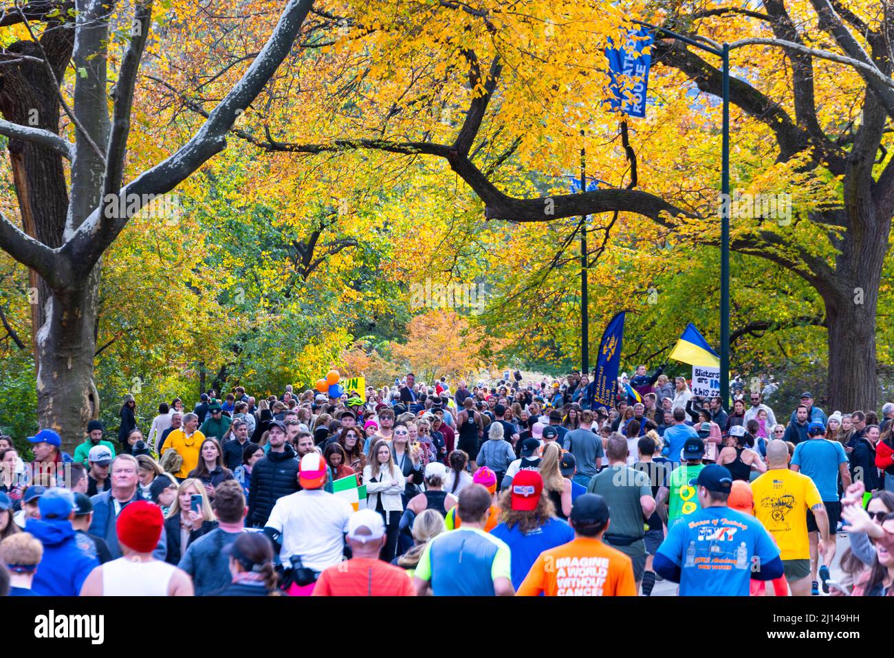 People Celebrate The 50th New York City Marathon 2021 Stock Photo Alamy