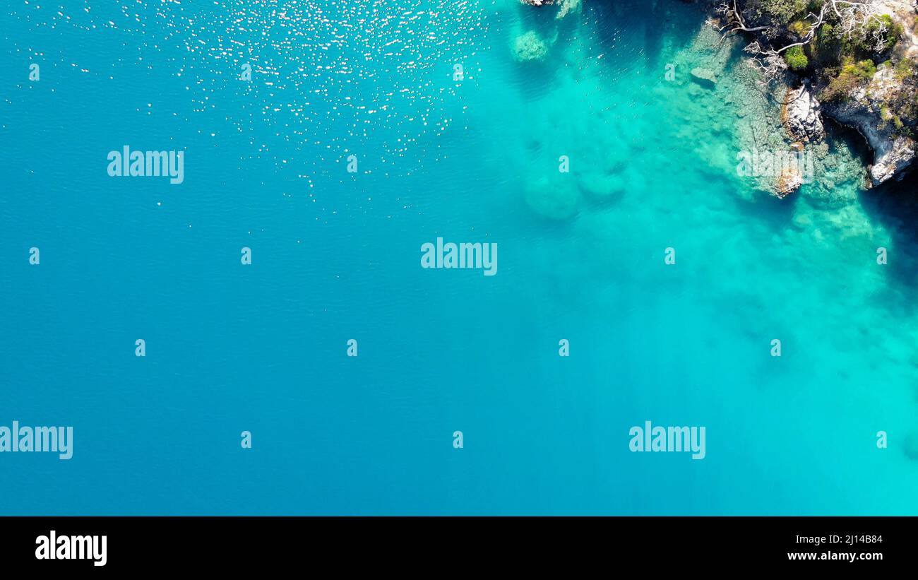 Aerial view of the turquoise ocean Stock Photo - Alamy