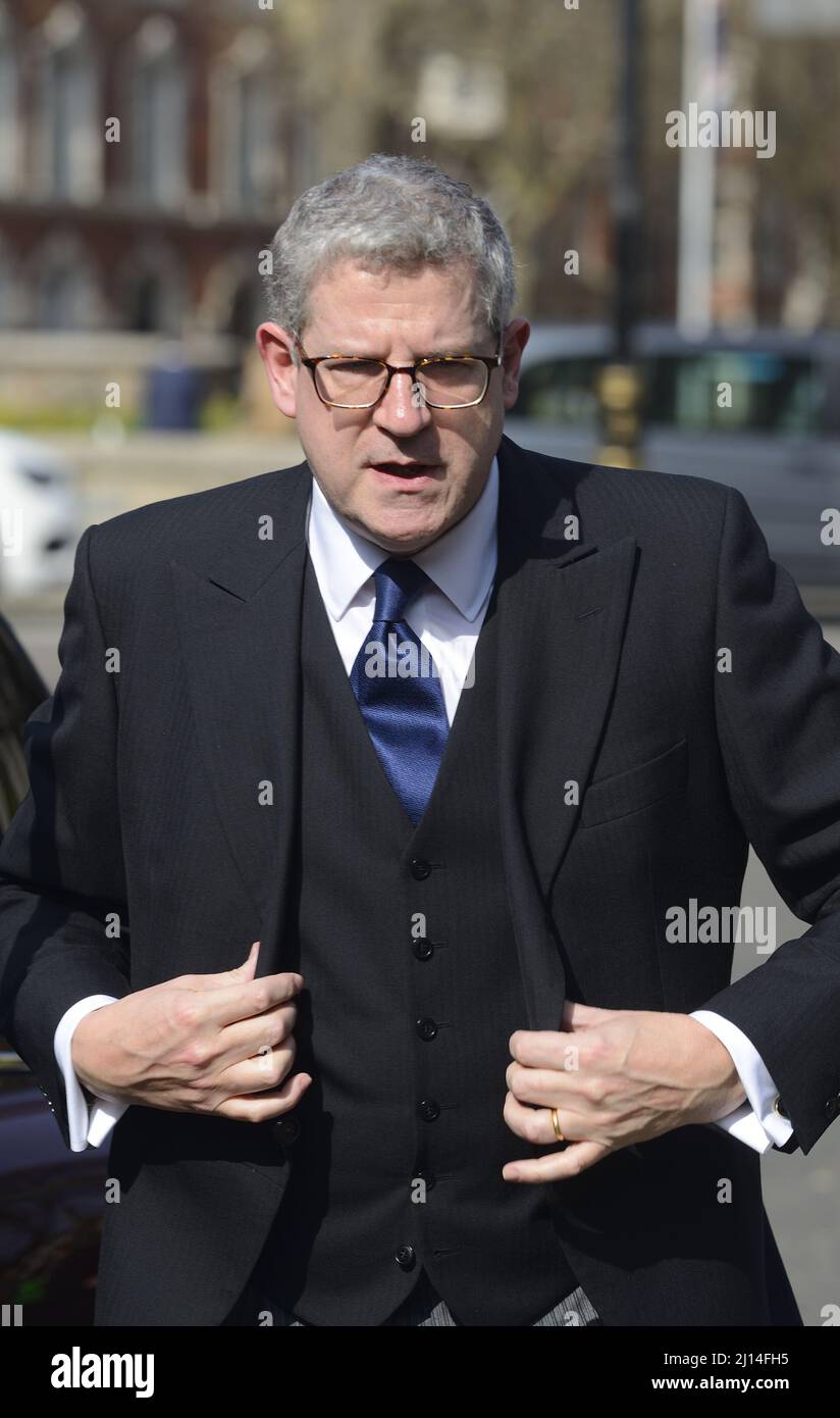 Andrew Parker / Baron Parker of Minsmere - Lord Chamberlain of the Royal Household - attending the Memorial Service for Dame Vera Lynn at Westminster Stock Photo