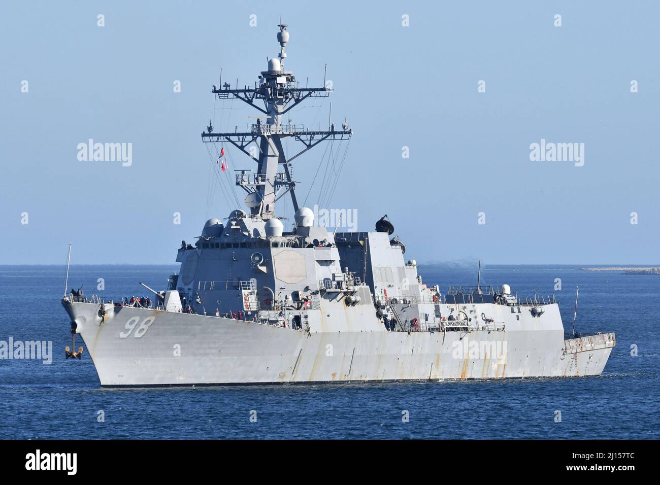 Uss forrest sherman ddg 98 hi-res stock photography and