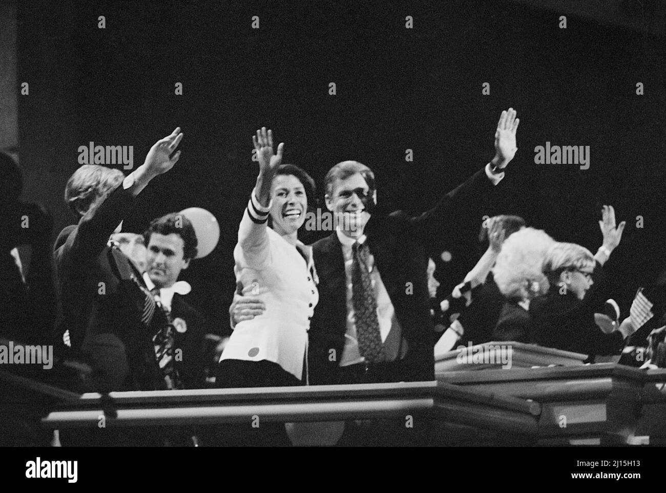 Marilyn Quayle, U.S. Vice President Dan Quayle, waving at Podium during Republican National Convention, Houston, Texas, USA, Laura Patterson, Roll Call Photograph Collection, August 1992 Stock Photo