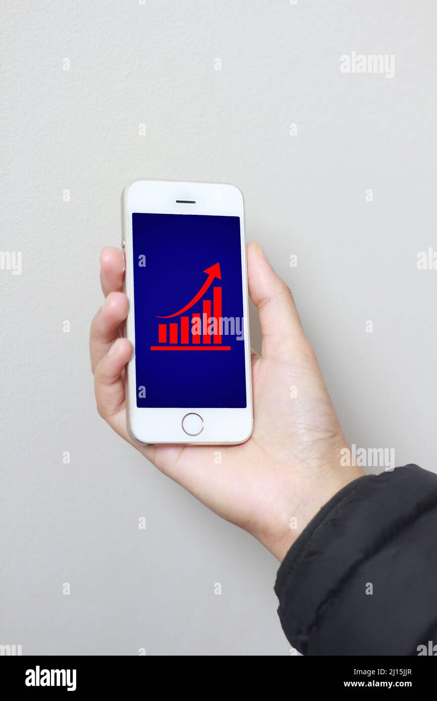 increase chart screen on phone Stock Photo Alamy