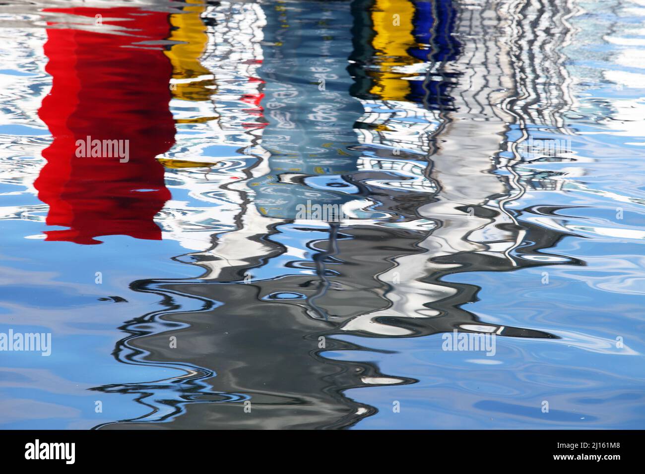 Reflection on water surface Stock Photo - Alamy
