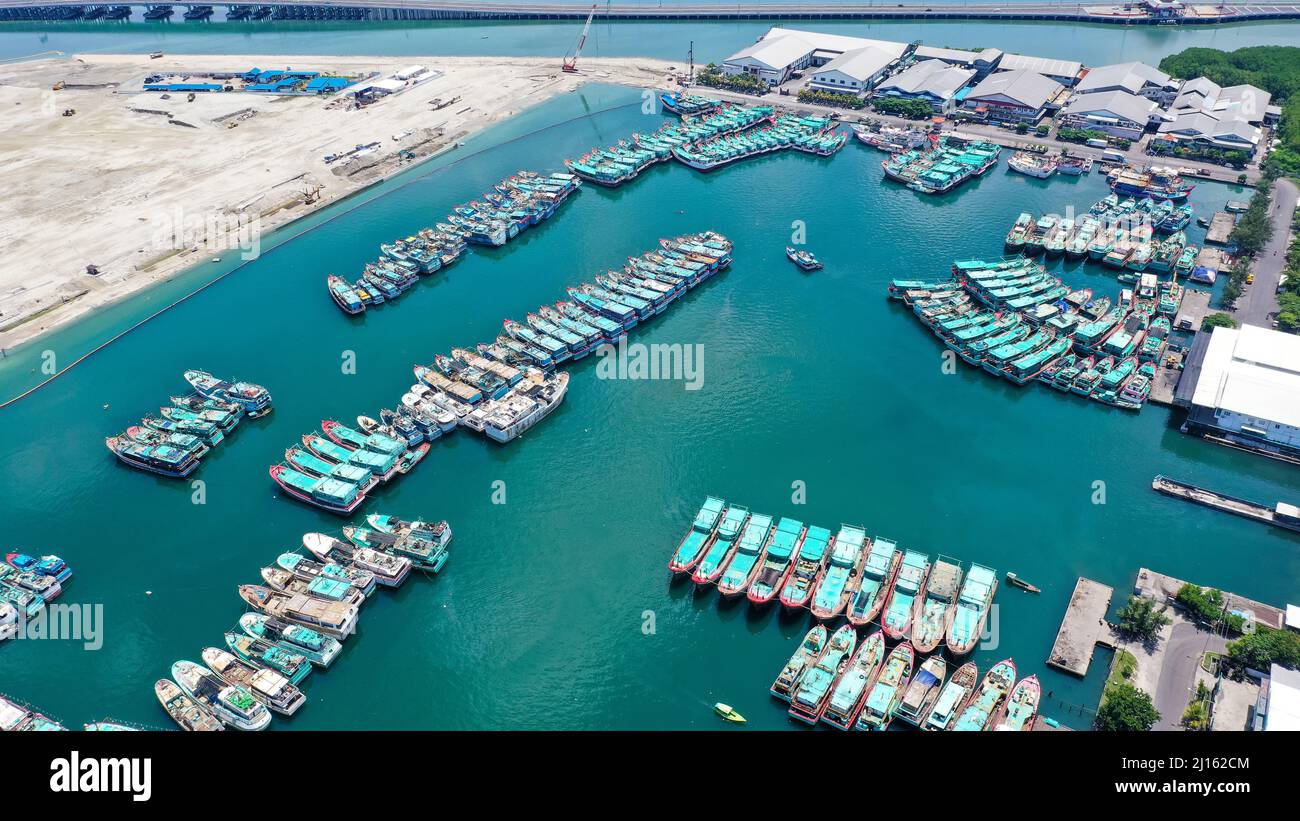 Aerial view of the marina docks with boats moored there Stock Photo - Alamy